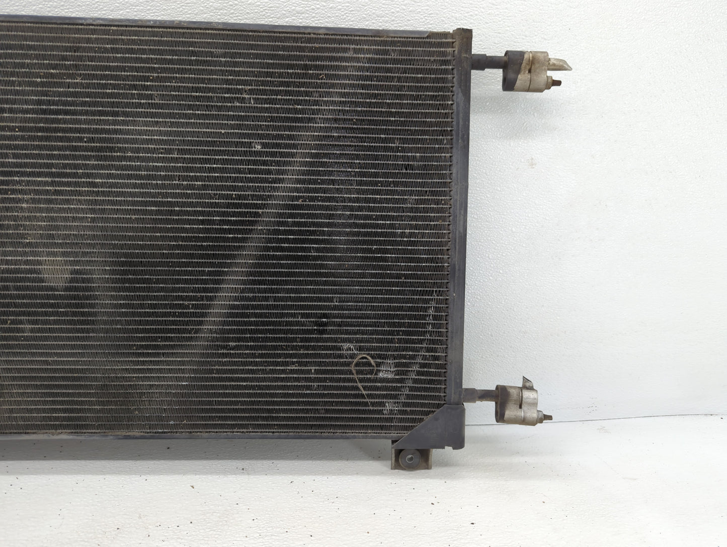 Chevrolet Tahoe Left Radiator Fan Motor Assembly 630323 - Oemusedautoparts1.com