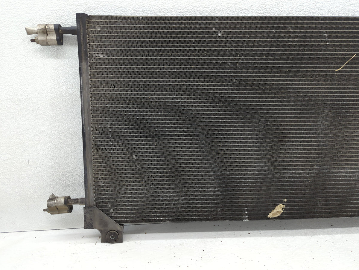 Chevrolet Tahoe Left Radiator Fan Motor Assembly 630323 - Oemusedautoparts1.com