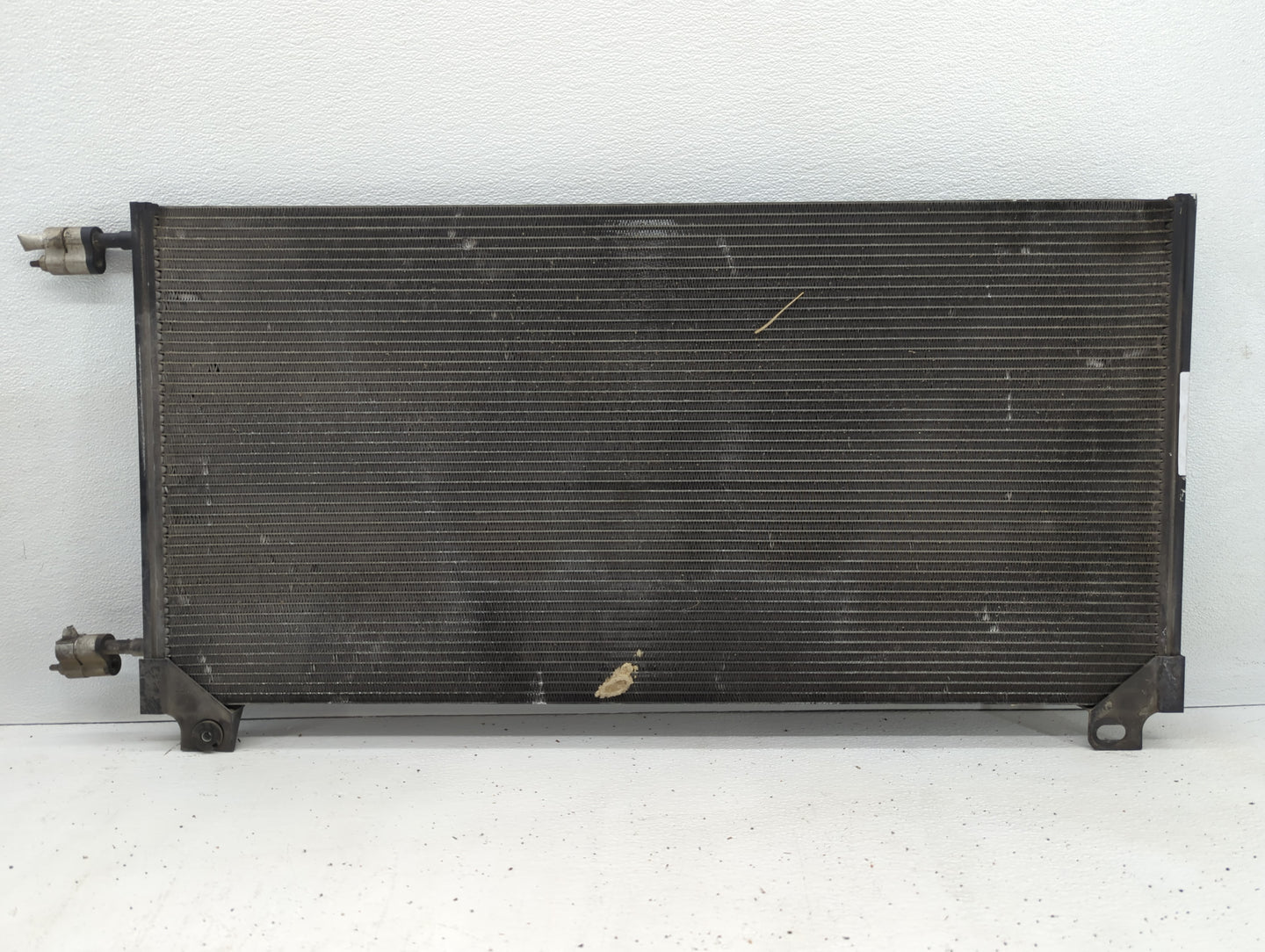 Chevrolet Tahoe Left Radiator Fan Motor Assembly - Oemusedautoparts1.com