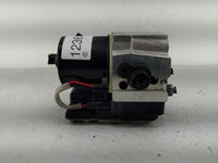 2002-2003 Chevrolet Trailblazer ABS Pump Control Module Replacement P/N:13354735 Fits Fits 2002 2003 OEM Used Auto Parts - O