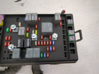 2002-2003 Chevrolet Trailblazer Fusebox Fuse Box Panel Relay Module P/N:15428122 Fits Fits 2002 2003 OEM Used Auto Parts - O