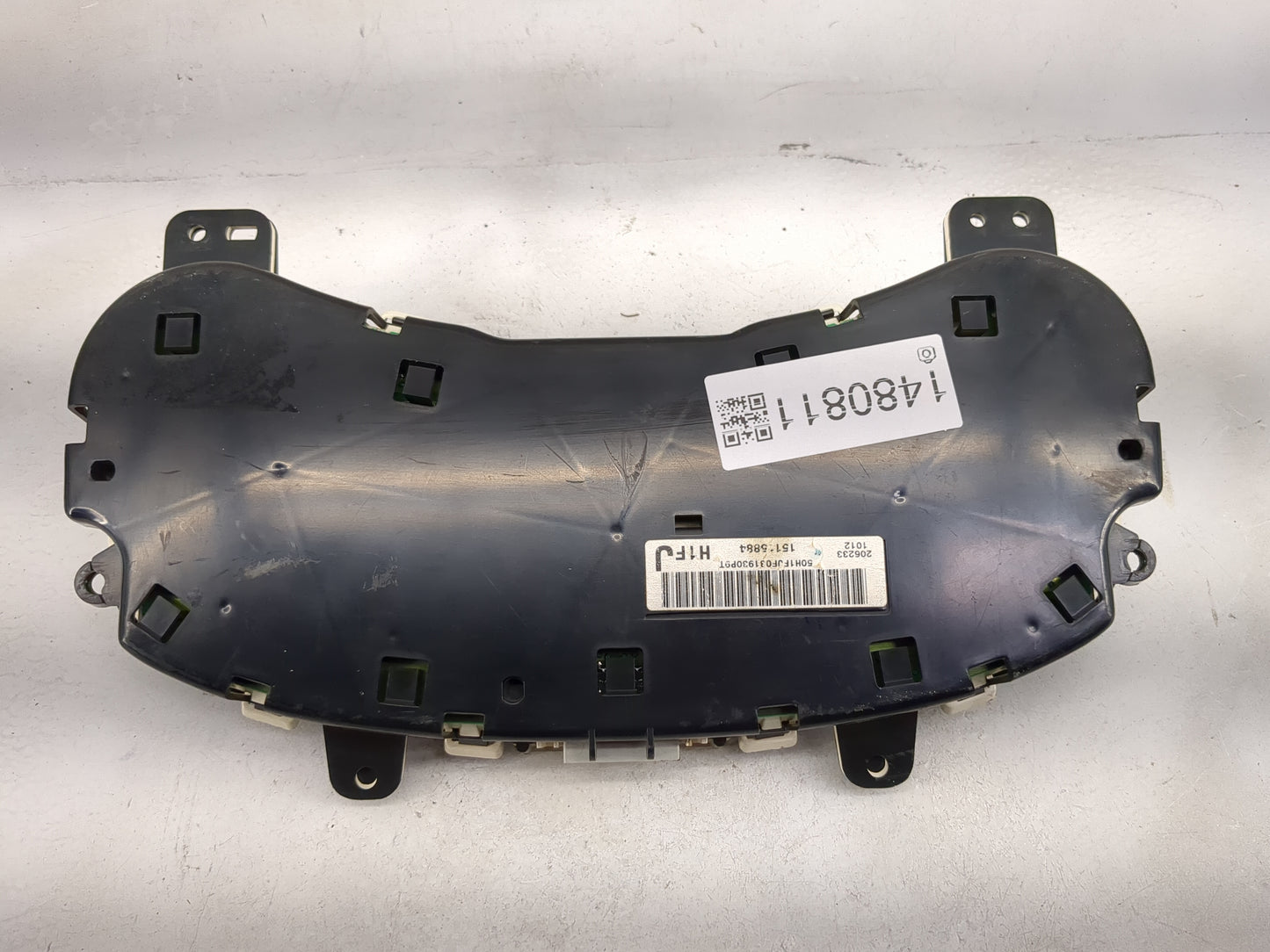 2003-2004 Chevrolet Trailblazer Instrument Cluster Speedometer Gauges P/N:15115884 50H1FJF031930P9T Miles: Fits Fits 2003 20