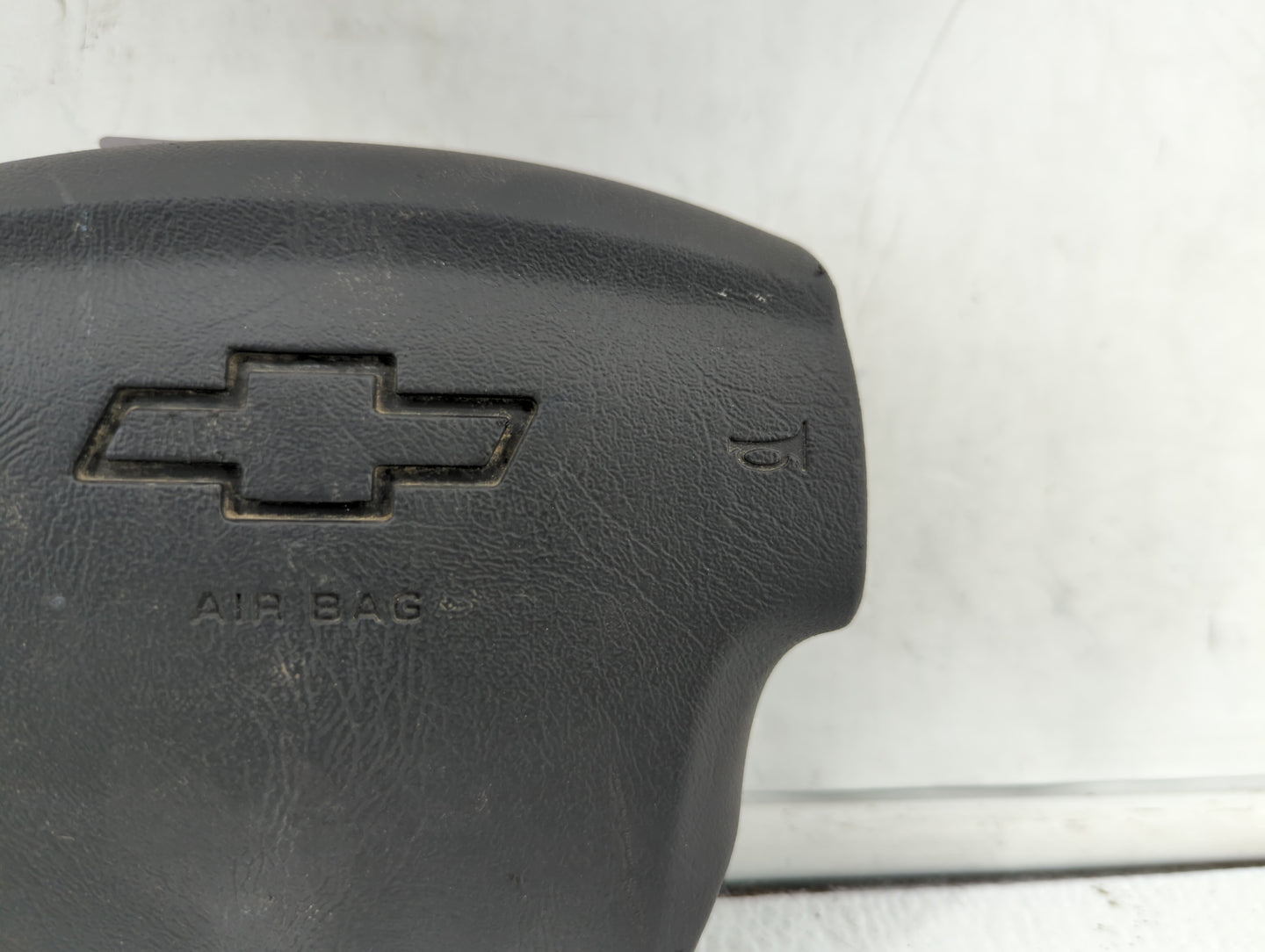 2002-2003 Chevrolet Trailblazer Air Bag Driver Left Steering Wheel Mounted P/N:AB8511Q6DMFGVW Fits Fits 2002 2003 OEM Used A