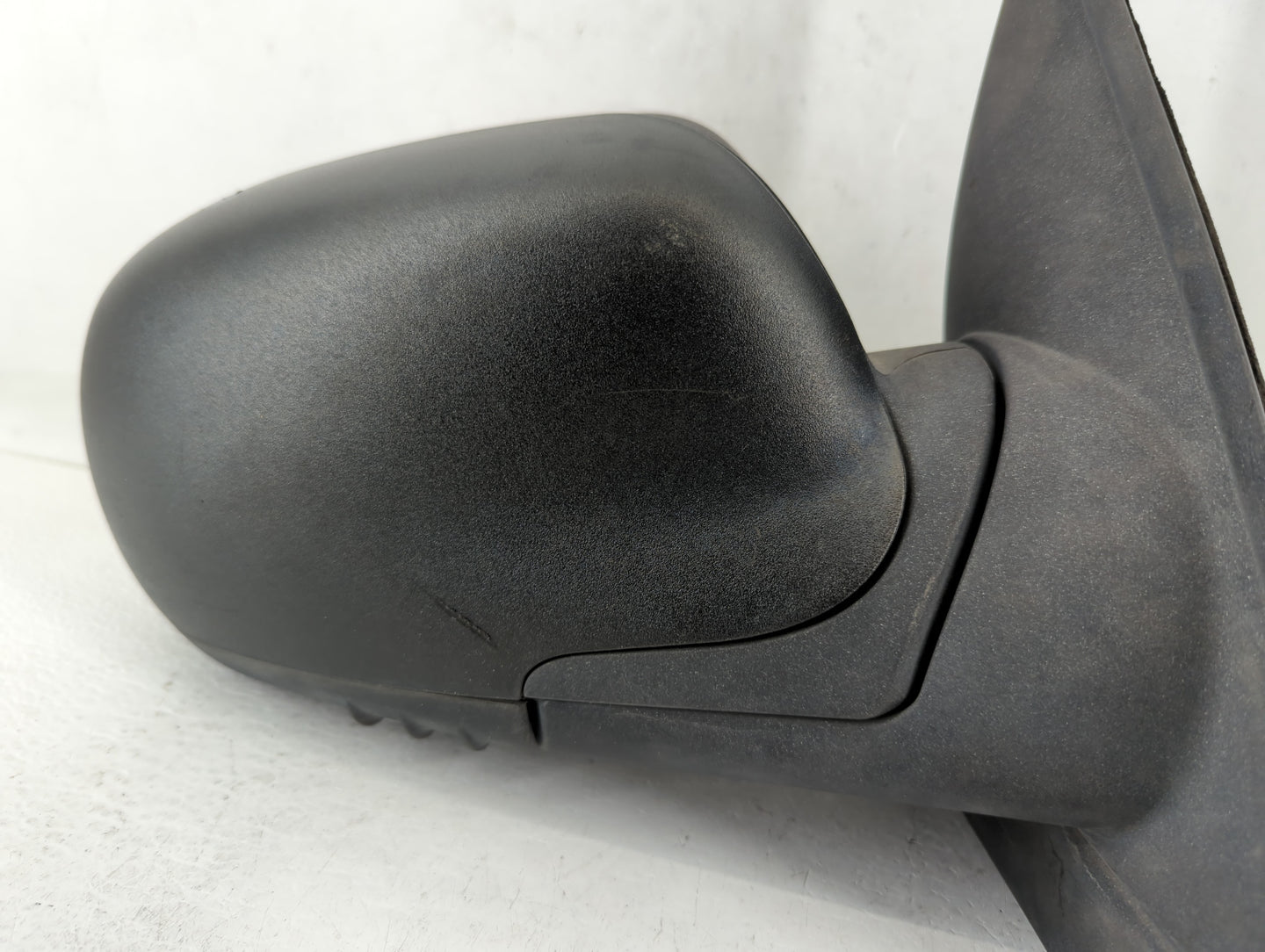 2002-2009 Chevrolet Trailblazer Passenger Side View Mirror - Right Door Mirror OEM Used - Oemusedautoparts1.com