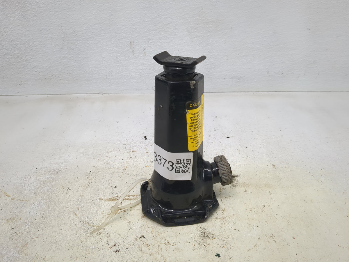 2003 Chevrolet Trailblazer Ext Spare Scissor Car Jack - Oemusedautoparts1.com