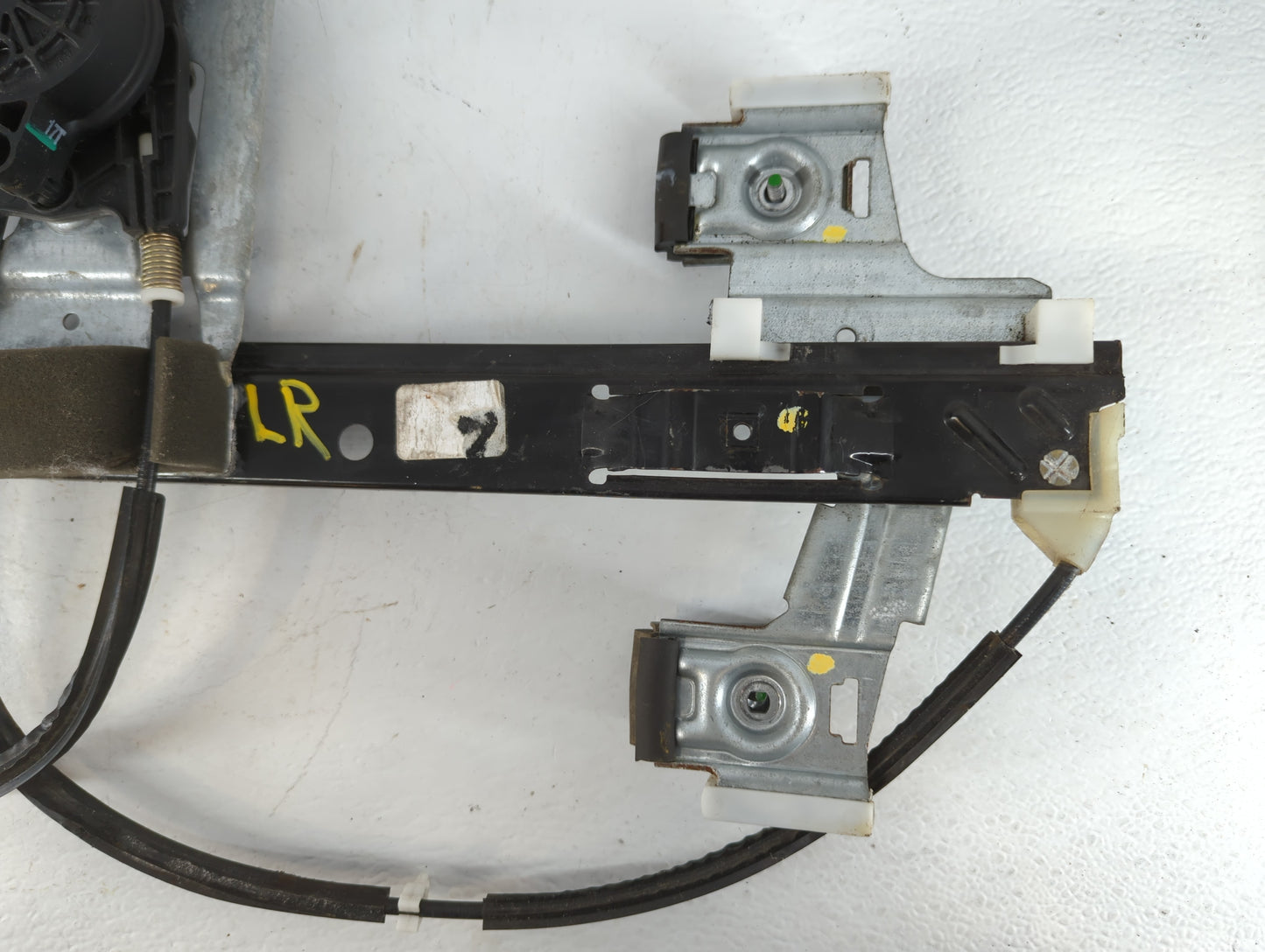 2002-2006 Chevrolet Trailblazer Ext Driver Rear Left Power Window Motor - Oemusedautoparts1.com