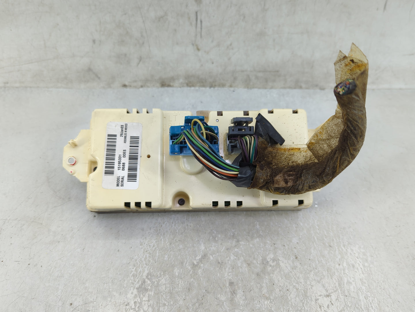 2003 Chevrolet Trail Blazer Climate Control Module Temperature AC/Heater Replacement P/N:15195331 Fits Fits 2004 OEM Used Au