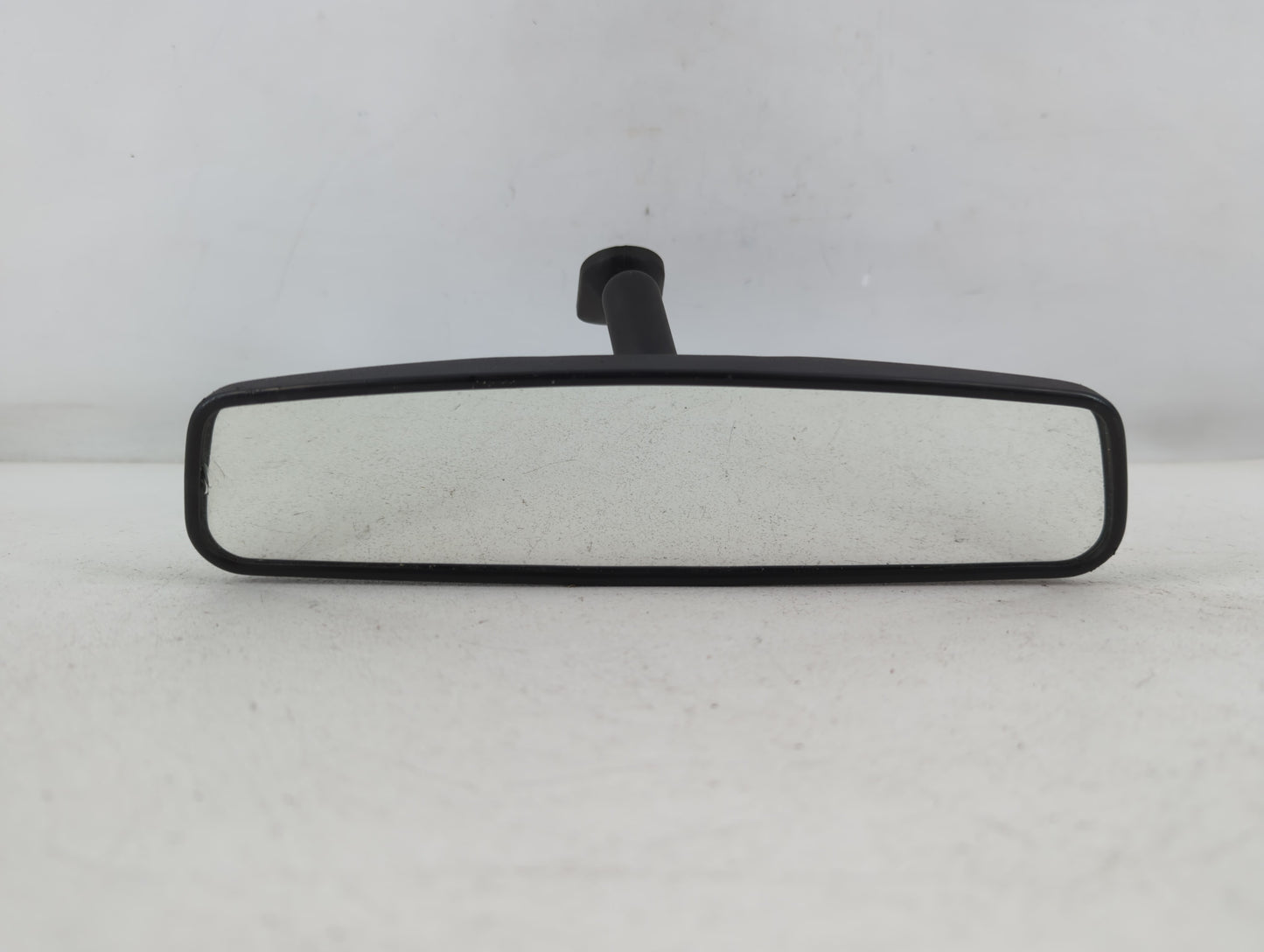 2003 Chevrolet Trlblz Interior Rear View Mirror Replacement OEM P/N:E8011083 Fits OEM Used Auto Parts - Oemusedautoparts1.co