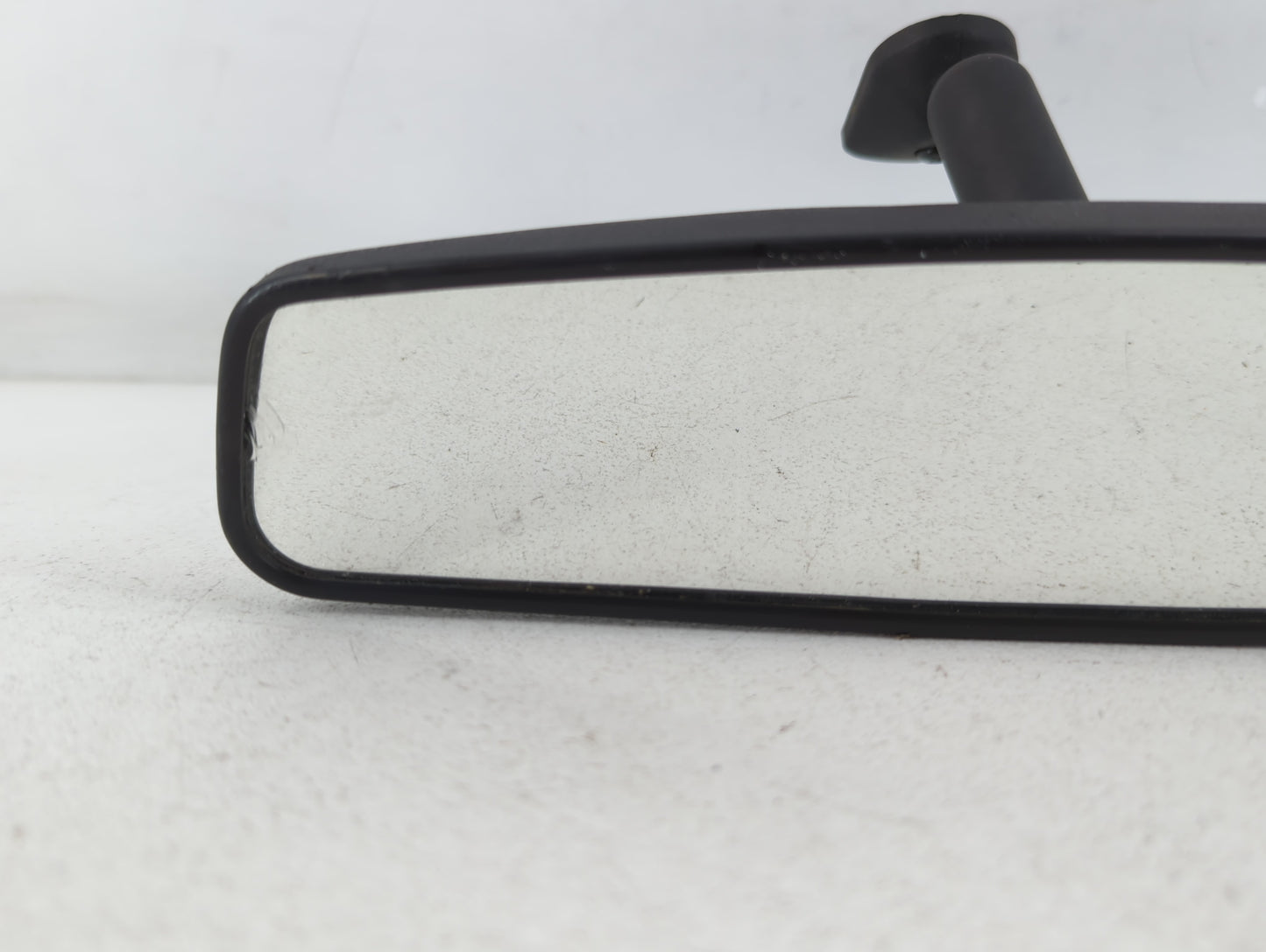 2003 Chevrolet Trlblz Interior Rear View Mirror Replacement OEM P/N:E8011083 Fits OEM Used Auto Parts - Oemusedautoparts1.co