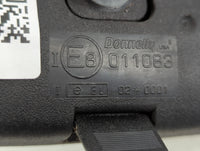 2003 Chevrolet Trlblz Interior Rear View Mirror Replacement OEM P/N:E8011083 Fits OEM Used Auto Parts - Oemusedautoparts1.co