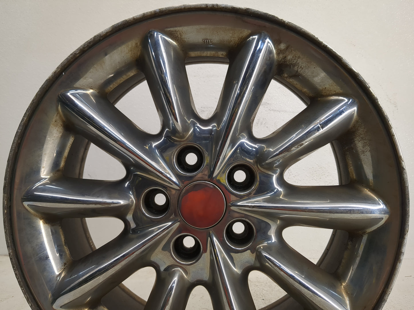 2003-2004 Chrysler 300m Oem Wheel Rim 1142759 - Oemusedautoparts1.com