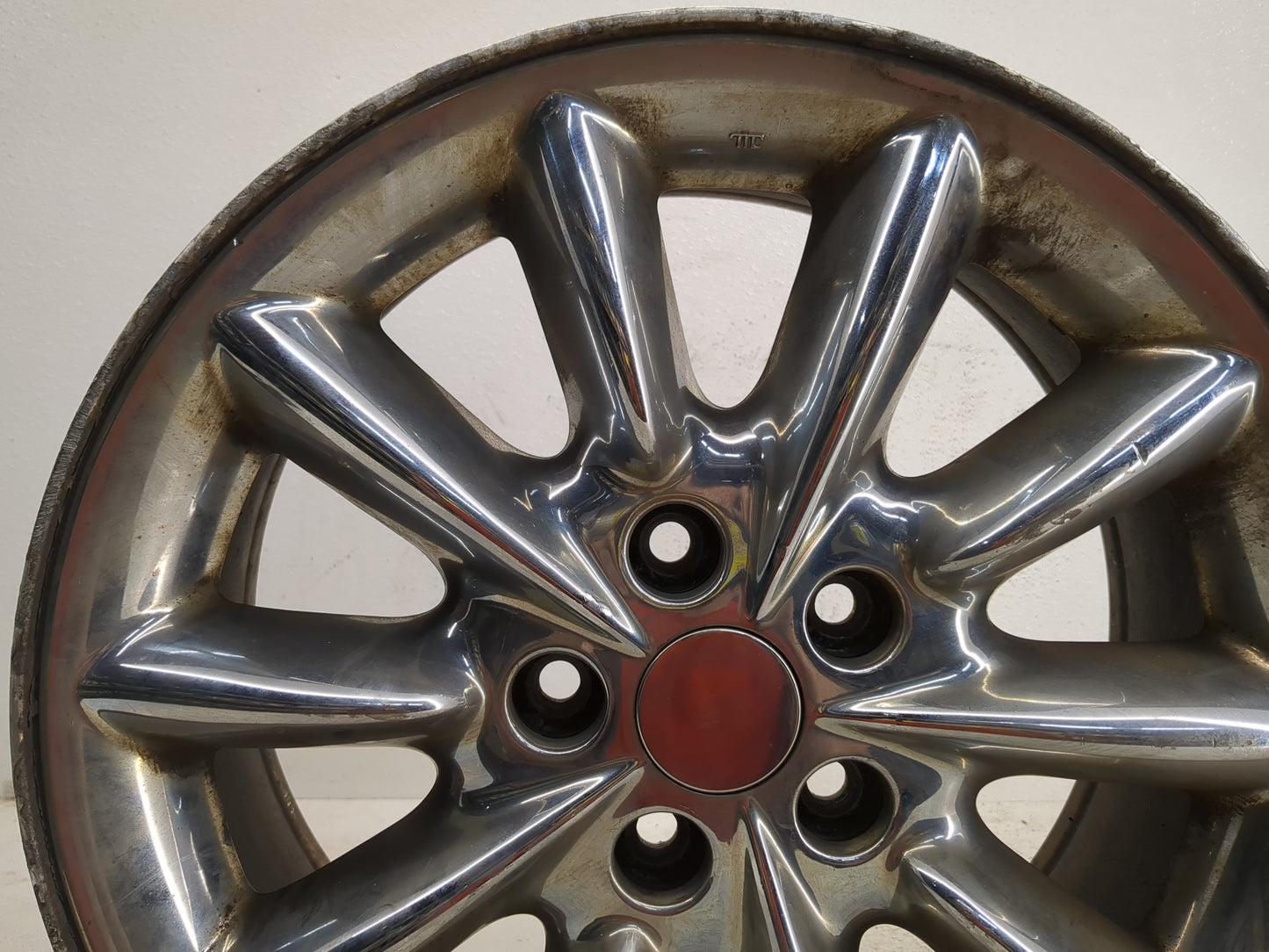 2003-2004 Chrysler 300m Oem Wheel Rim 1142759 - Oemusedautoparts1.com