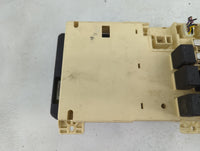 2003-2004 Chrysler 300m Body Control Module Bcm Inner Cabin Fuse Box - Oemusedautoparts1.com