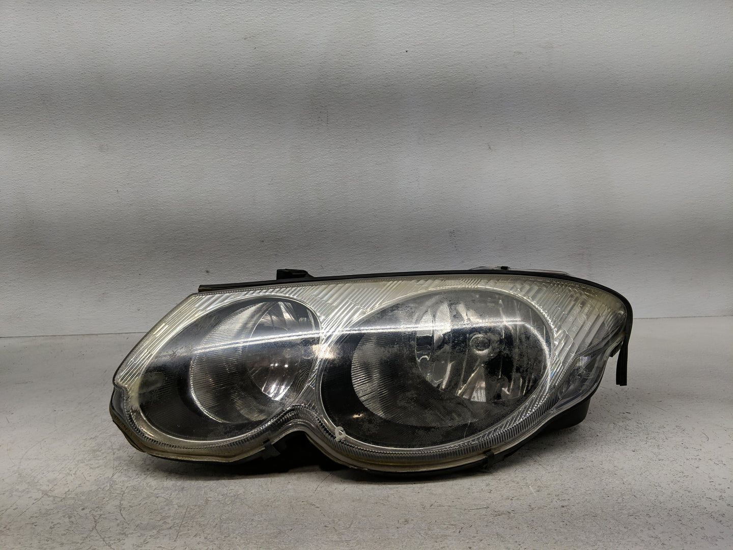 1999-2004 Chrysler 300m Driver Left Oem Head Light Headlight Lamp - Oemusedautoparts1.com