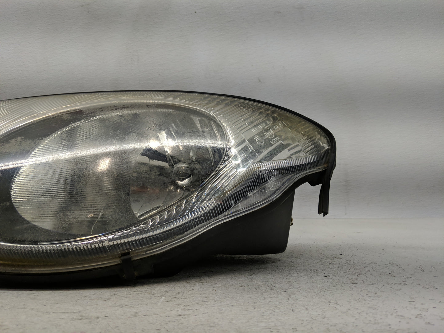 1999-2004 Chrysler 300m Driver Left Oem Head Light Headlight Lamp - Oemusedautoparts1.com