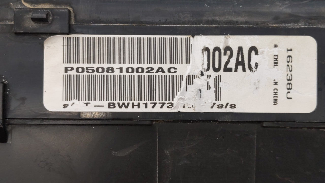 2000-2001 Chrysler Lhs Fusebox Fuse Box Panel Relay Module P/N:P05081004AA P05081000AC Fits Fits 2000 2001 2002 2003 2004 OE