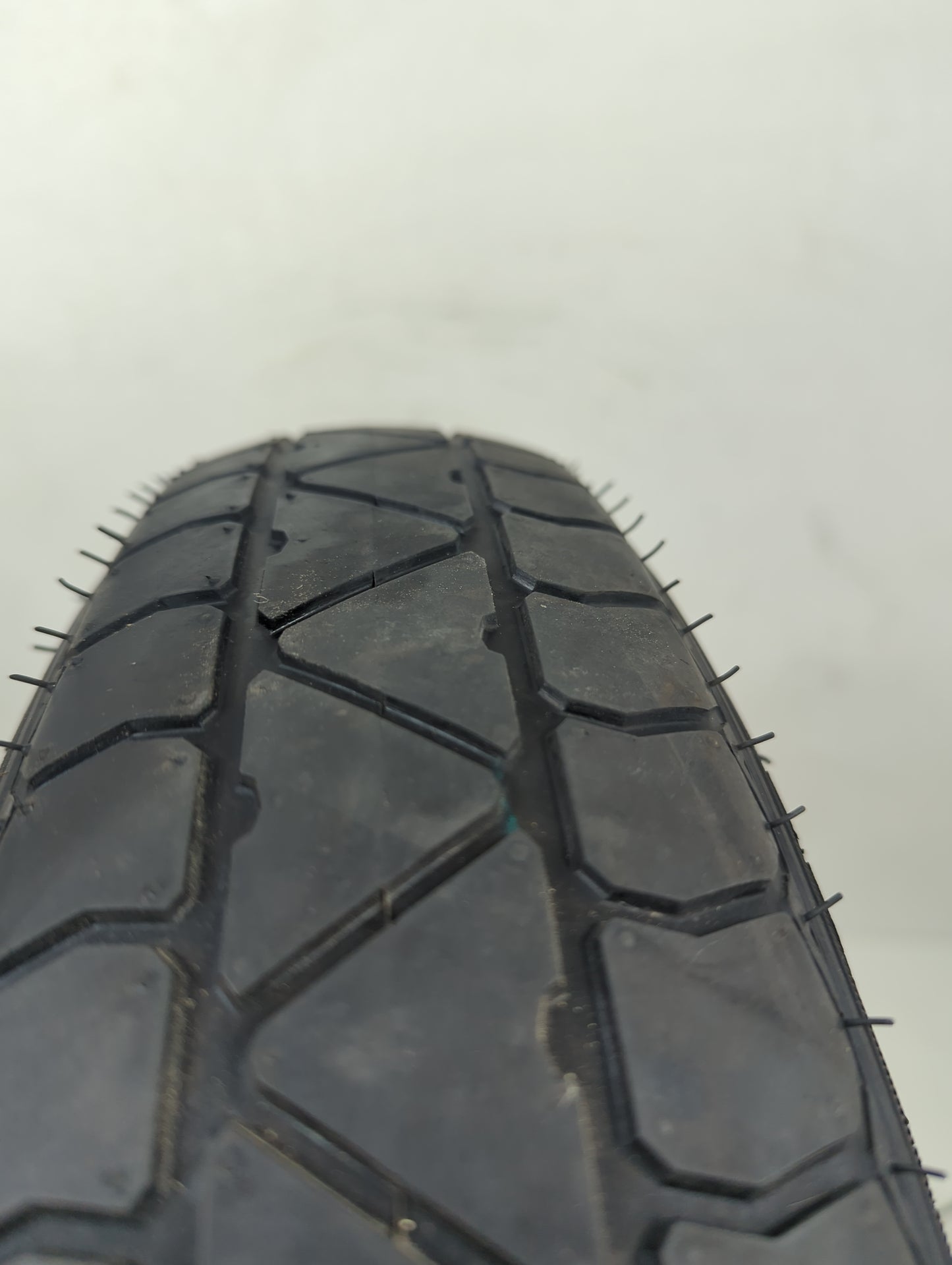 2003 Chrysler Neon Spare Donut Tire Wheel Rim Oem - Oemusedautoparts1.com