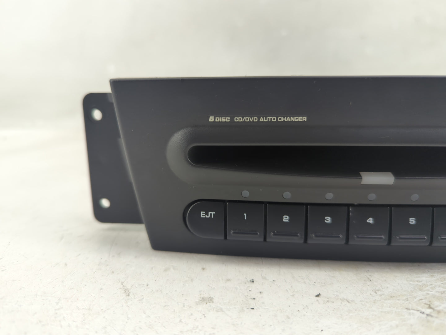 2004-2008 Chrysler Pacifica Information Display Screen - Oemusedautoparts1.com
