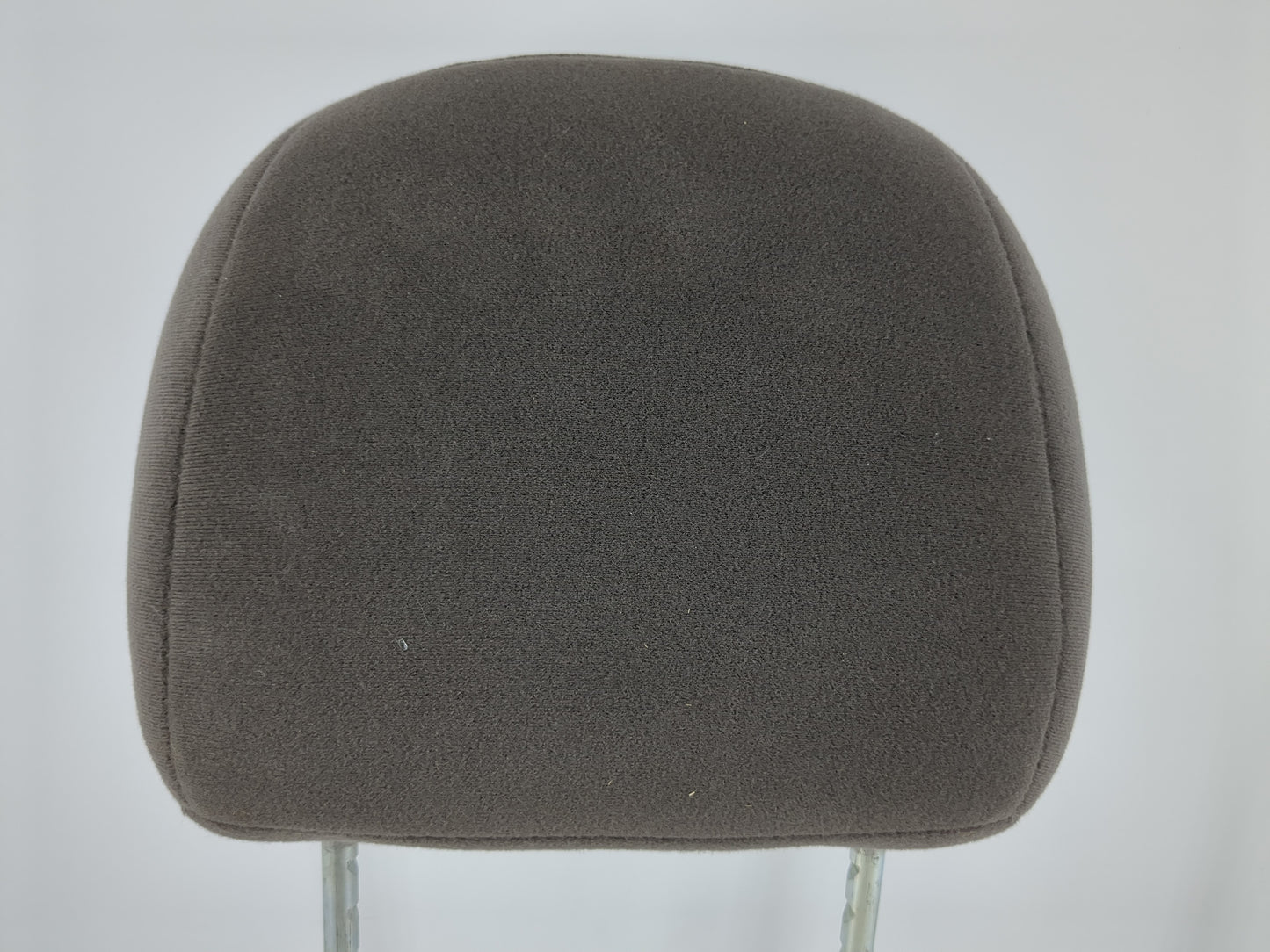 2002-2005 Chrysler Pt Cruiser Headrest Head Rest Front Driver Passenger Seat Fits Fits 2002 2003 2004 2005 OEM Used Auto Par
