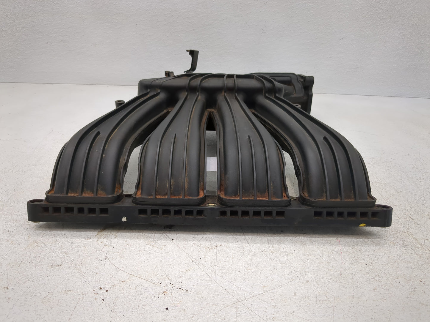 2003-2004 Chrysler Pt Cruiser Air Intake Manifold P/N:04884437AA Fits Fits 2003 2004 OEM Used Auto Parts - Oemusedautoparts1