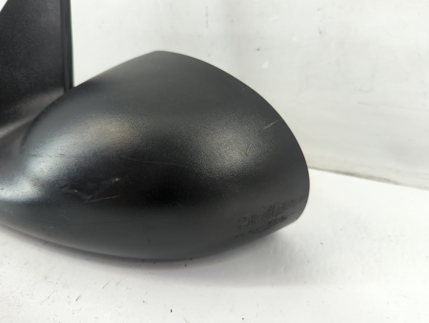 2001-2004 Chrysler Pt Cruiser Driver Side View Mirror - Left Door Mirror OEM Used - Oemusedautoparts1.com