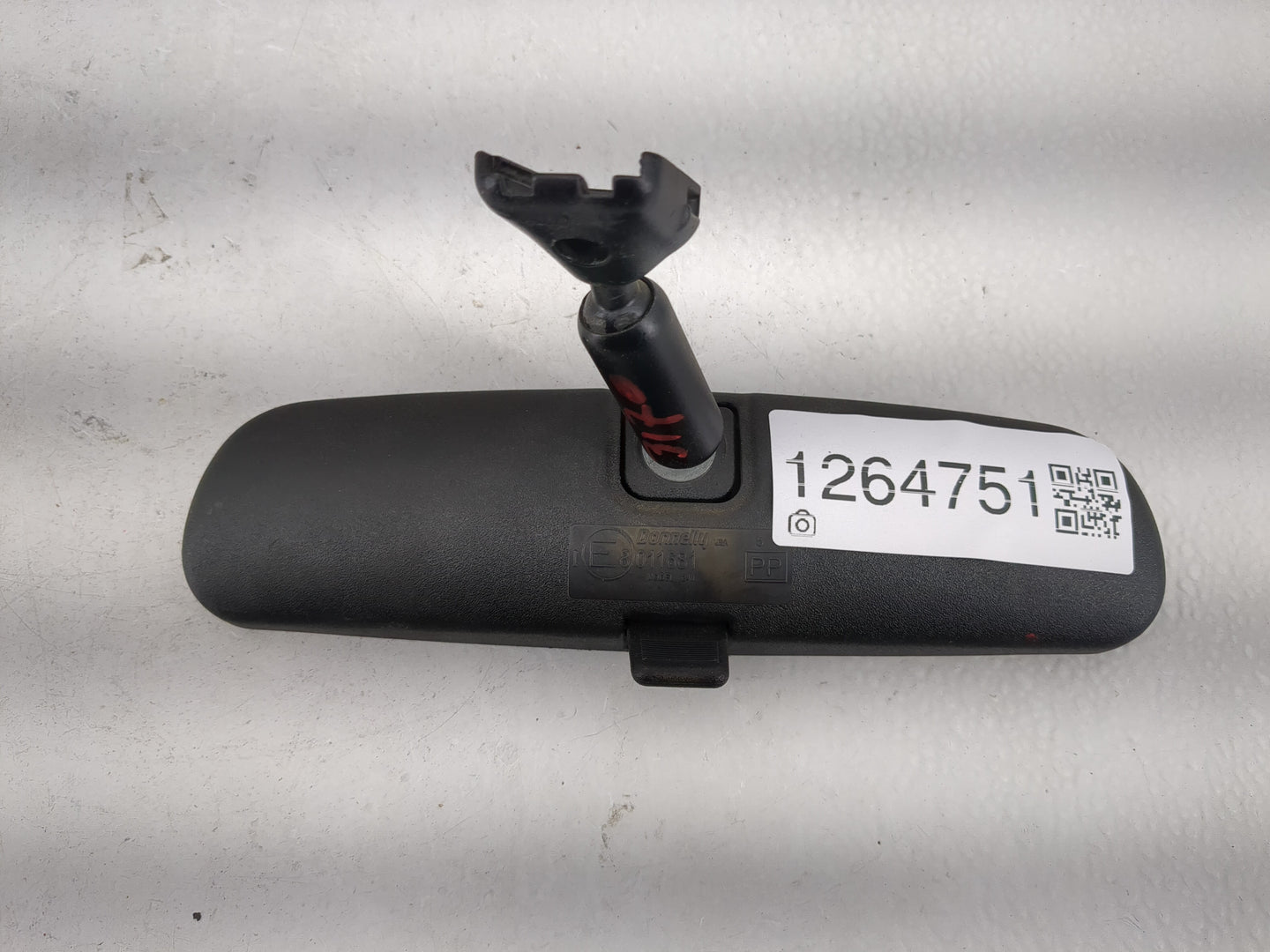 2001-2010 Chrysler Pt Cruiser Interior Rear View Mirror Replacement OEM P/N:E8011681 Fits OEM Used Auto Parts - Oemusedautop