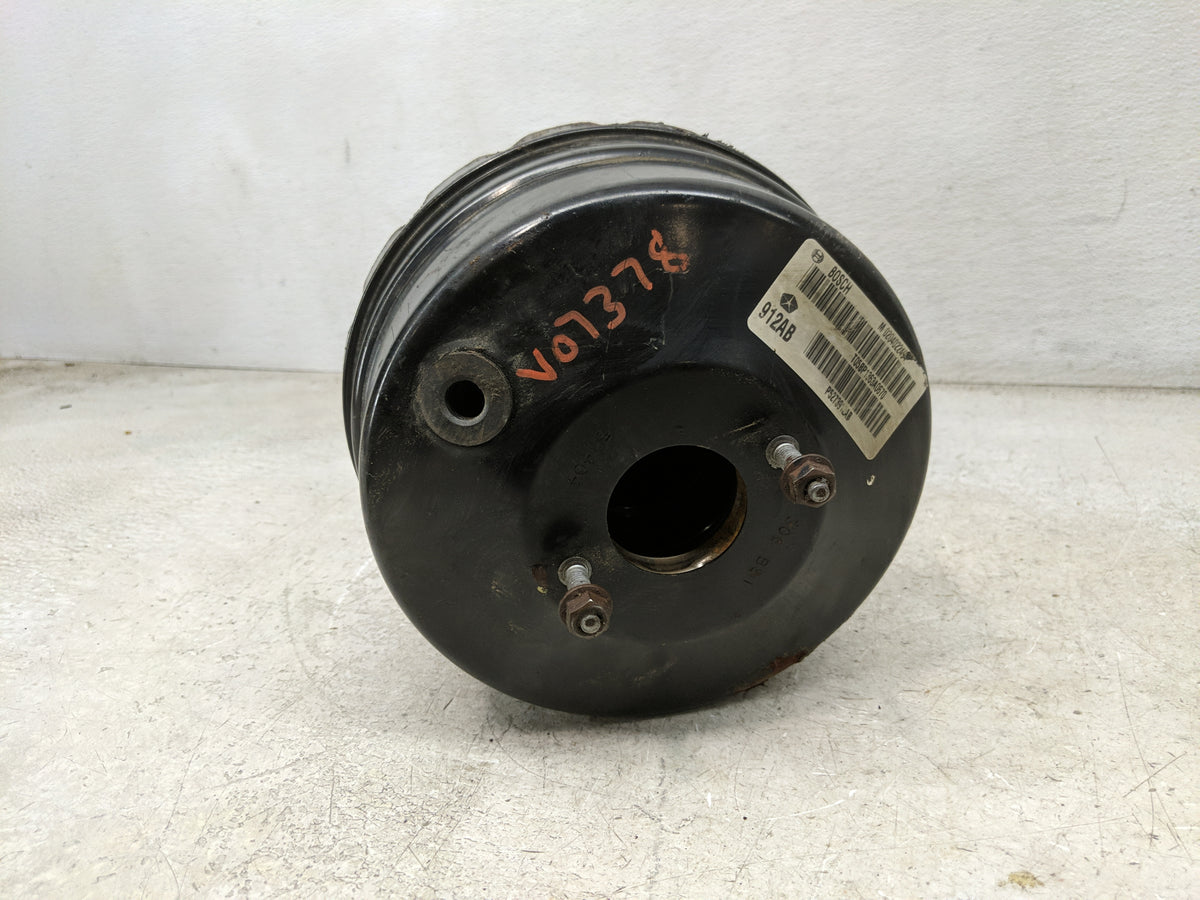 2003-2005 Chrysler Pt Cruiser Power Brake Booster Oem - Oemusedautoparts1.com