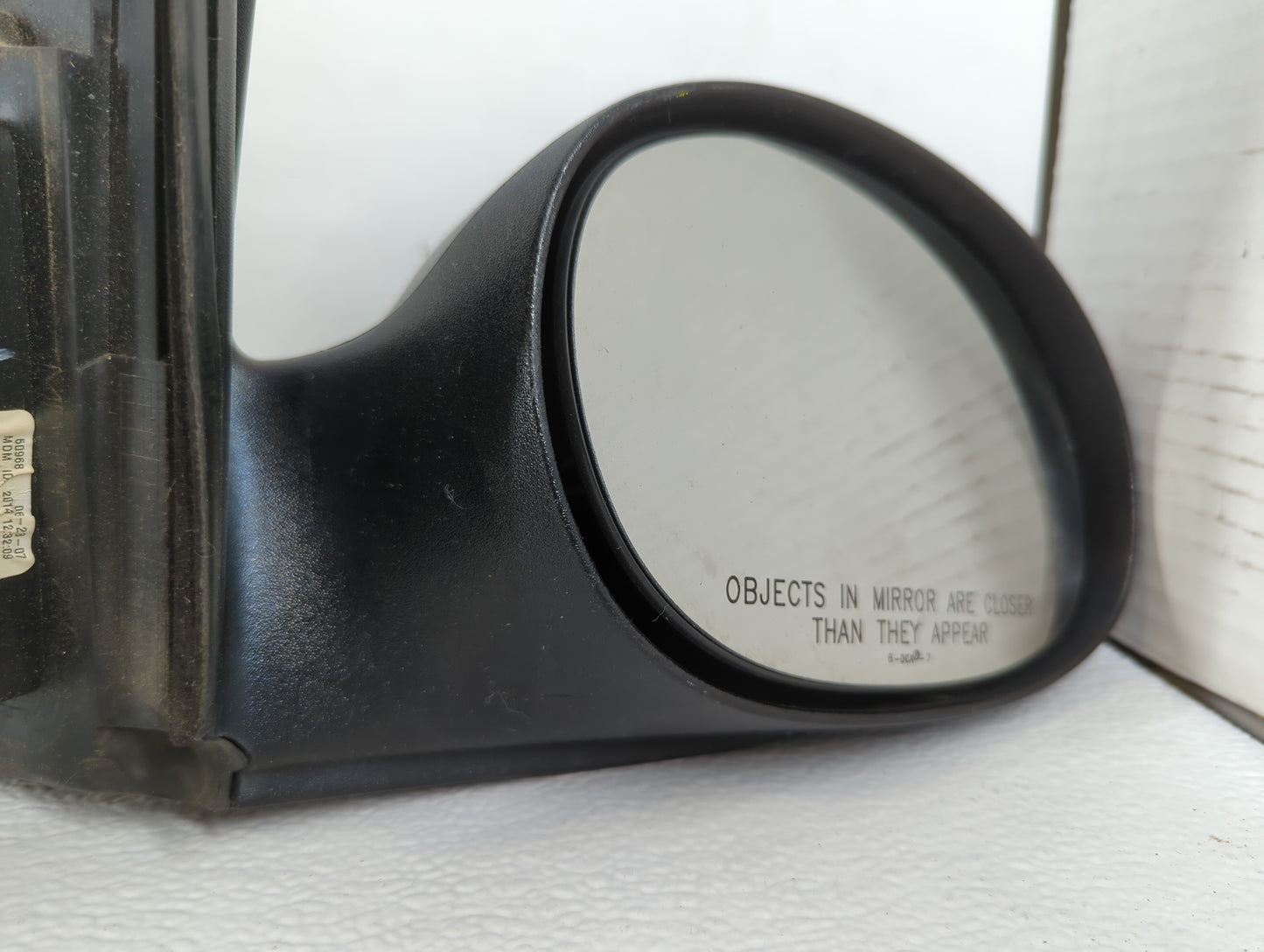 2007-2008 Chrysler Pt Cruiser Driver Side View Mirror - Left Door Mirror OEM Used - Oemusedautoparts1.com
