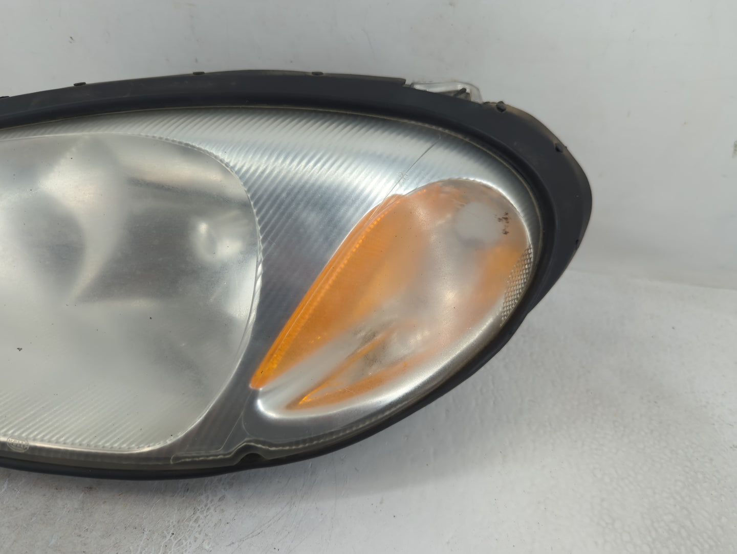 2001-2005 Chrysler Pt Cruiser Driver Left Oem Head Light Headlight Lamp - Oemusedautoparts1.com