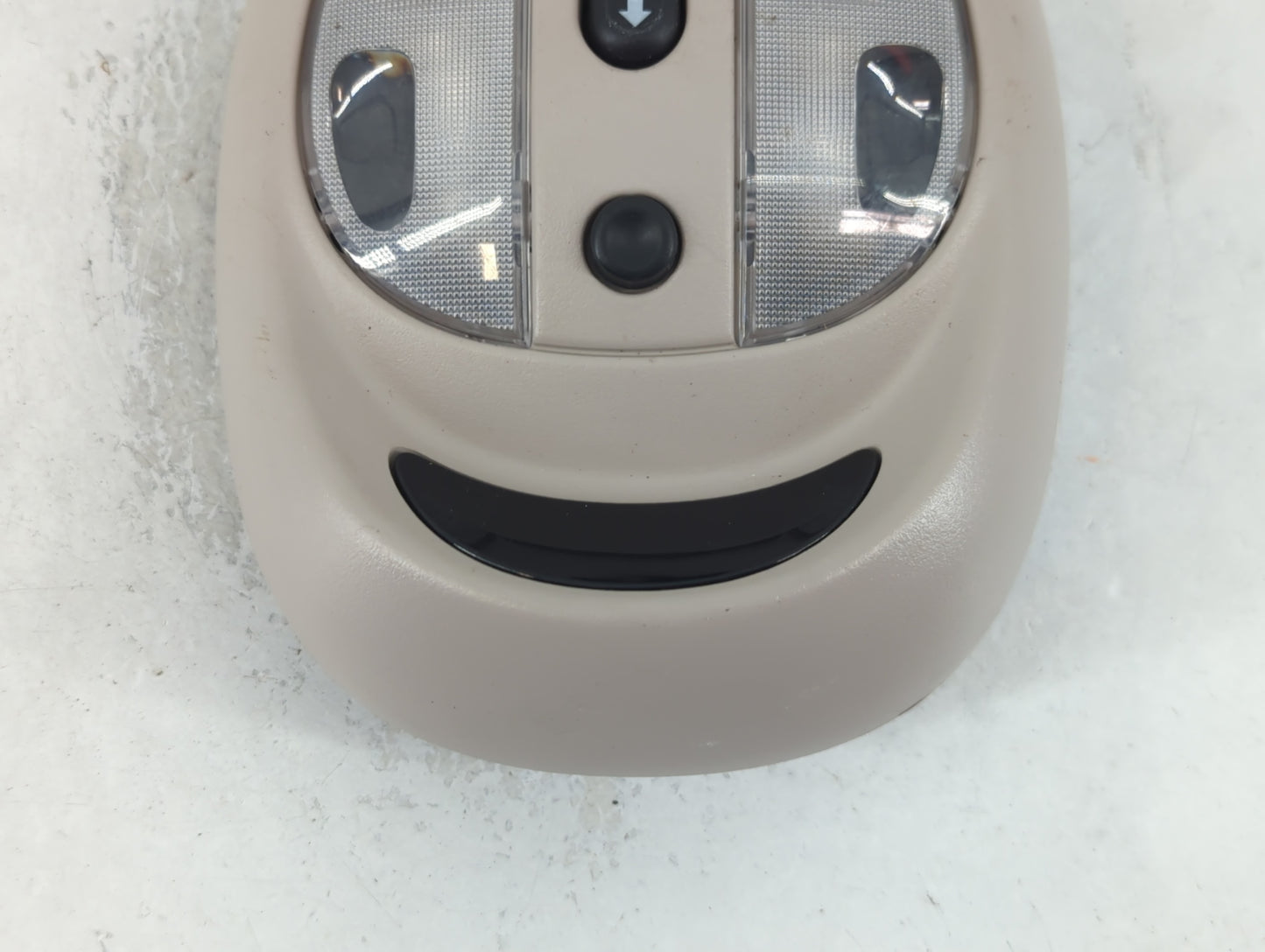 2003 Chrysler Pt Cruiser Overhead Roof Console - Oemusedautoparts1.com