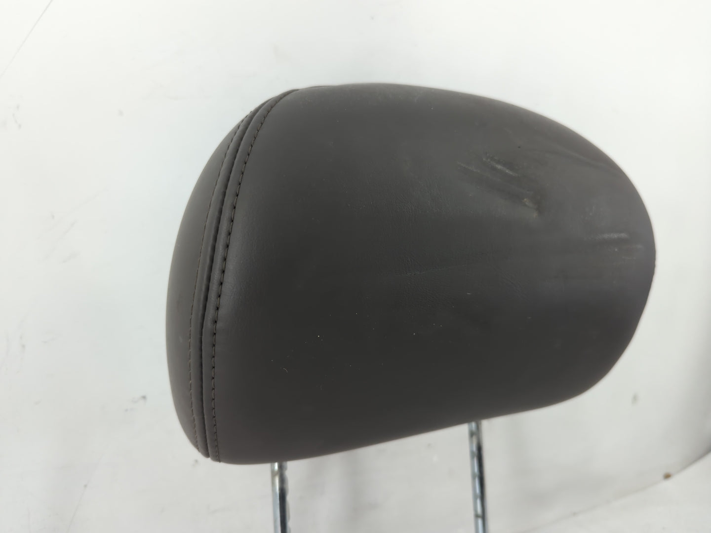 2003-2005 Chrysler Pt Cruiser Headrest Head Rest Front Driver Passenger Seat Fits Fits 2003 2004 2005 OEM Used Auto Parts - 