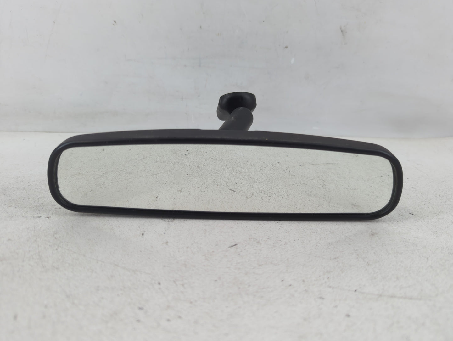 2001-2010 Chrysler Pt Cruiser Interior Rear View Mirror Replacement OEM P/N:E8011681 Fits OEM Used Auto Parts - Oemusedautop
