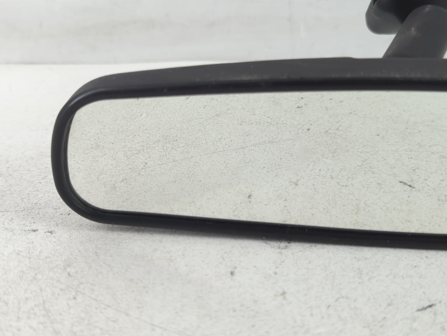 2001-2010 Chrysler Pt Cruiser Interior Rear View Mirror Replacement OEM P/N:E8011681 Fits OEM Used Auto Parts - Oemusedautop