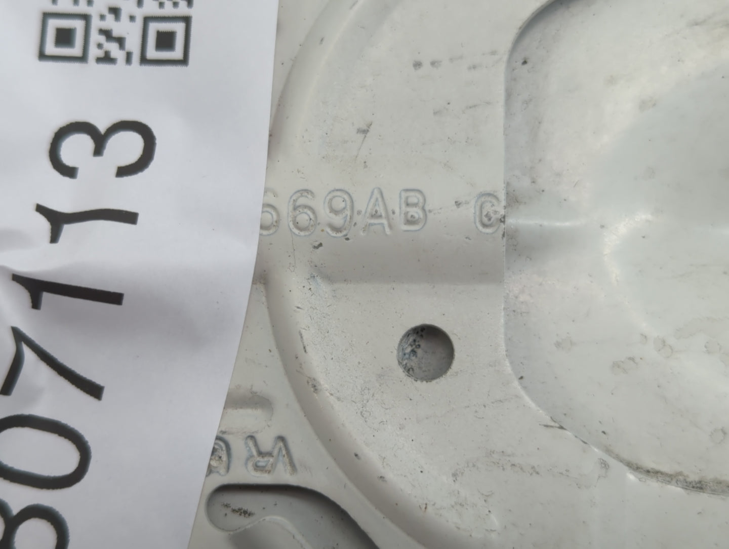 2003 Chrysler Pt Cruiser Fuel Tank Door Lid Gas Tank - Oemusedautoparts1.com