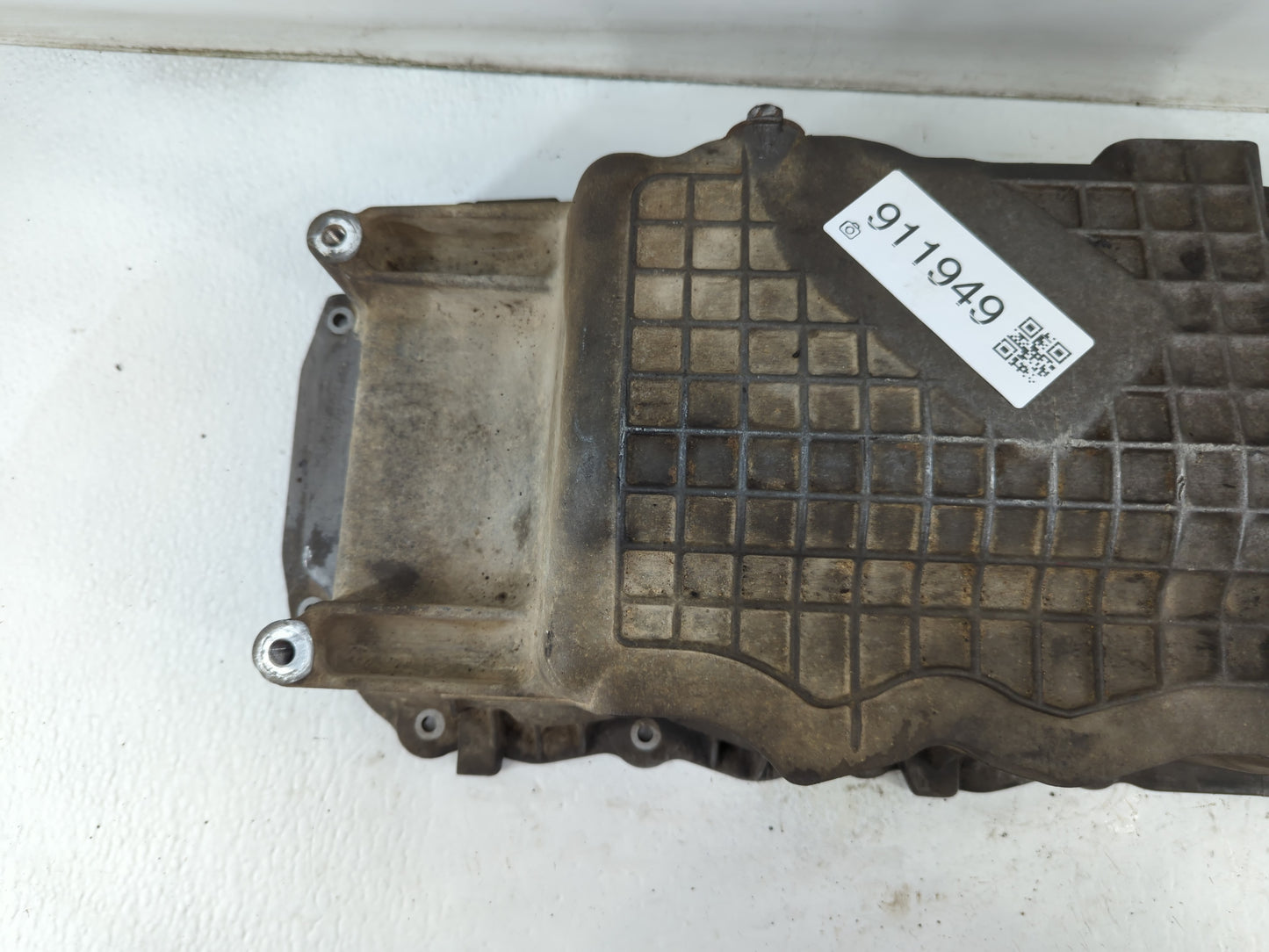 2003-2010 Chrysler Pt Cruiser Engine Oil Pan P/N:04884387AC Fits Fits 2003 2004 2005 2006 2007 2008 2009 2010 OEM Used Auto 