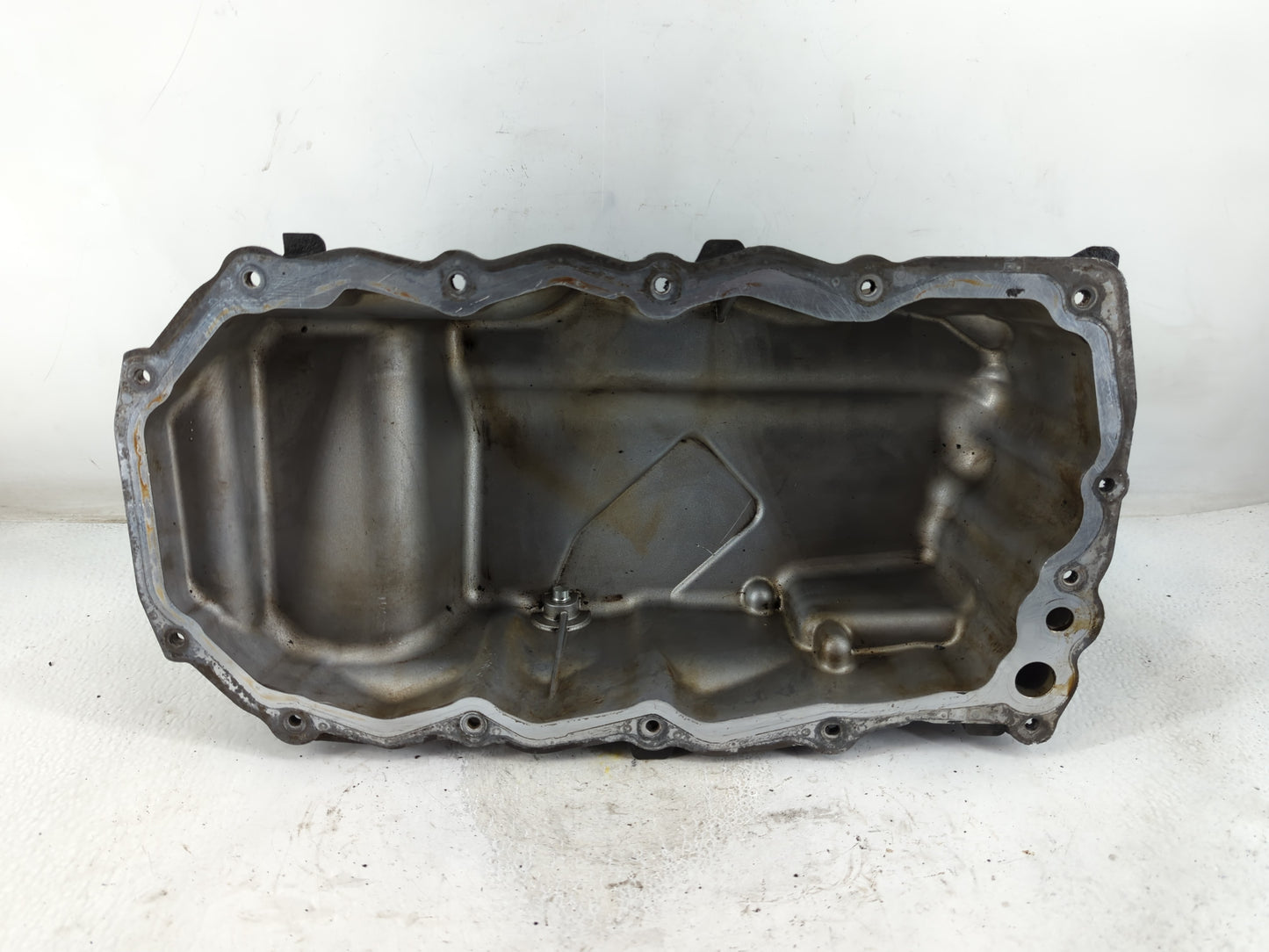 2003-2010 Chrysler Pt Cruiser Engine Oil Pan P/N:04884387AC Fits Fits 2003 2004 2005 2006 2007 2008 2009 2010 OEM Used Auto 