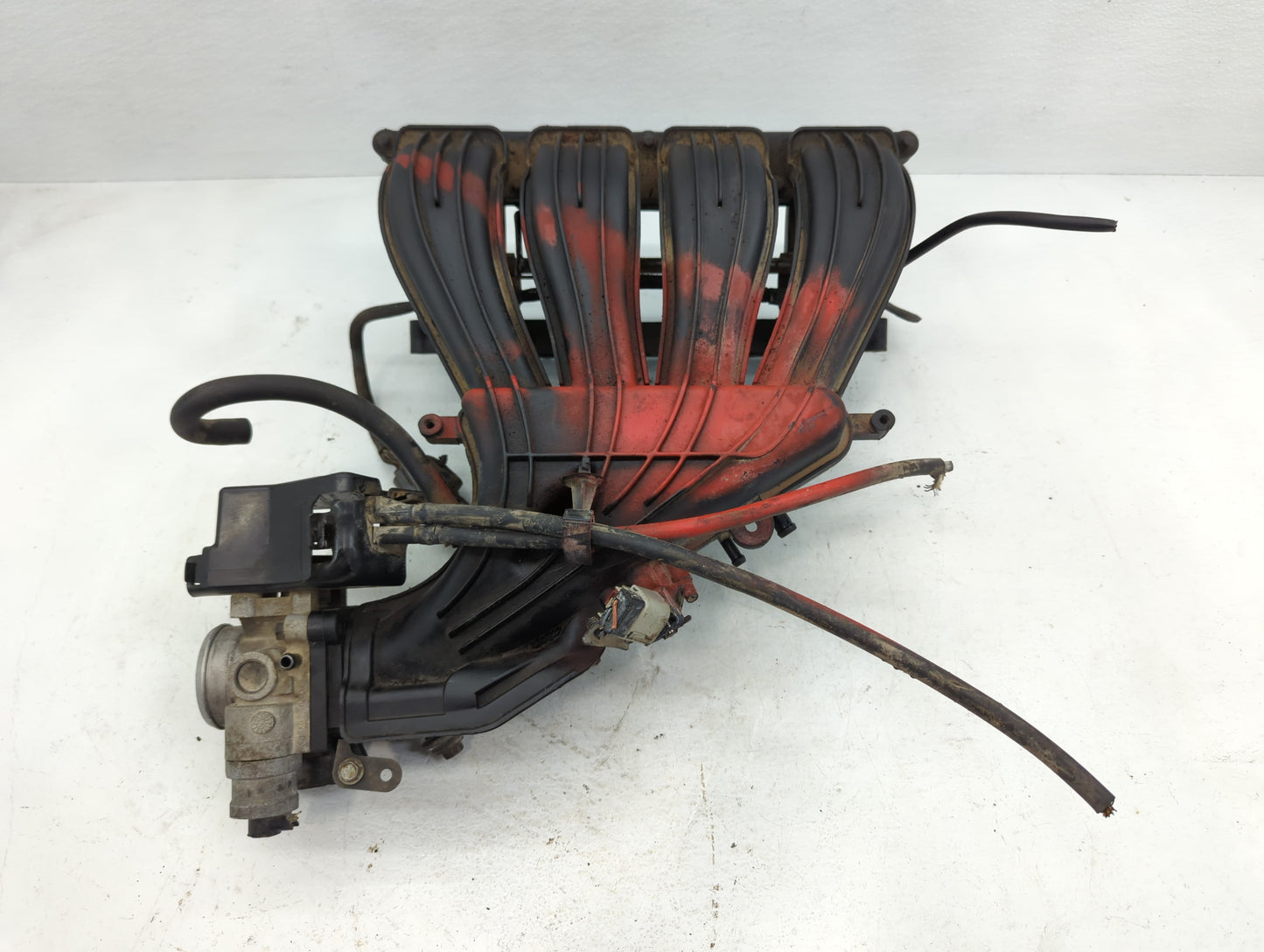 2003-2004 Chrysler Pt Cruiser Air Intake Manifold P/N:04884437AA Fits Fits 2003 2004 OEM Used Auto Parts - Oemusedautoparts1