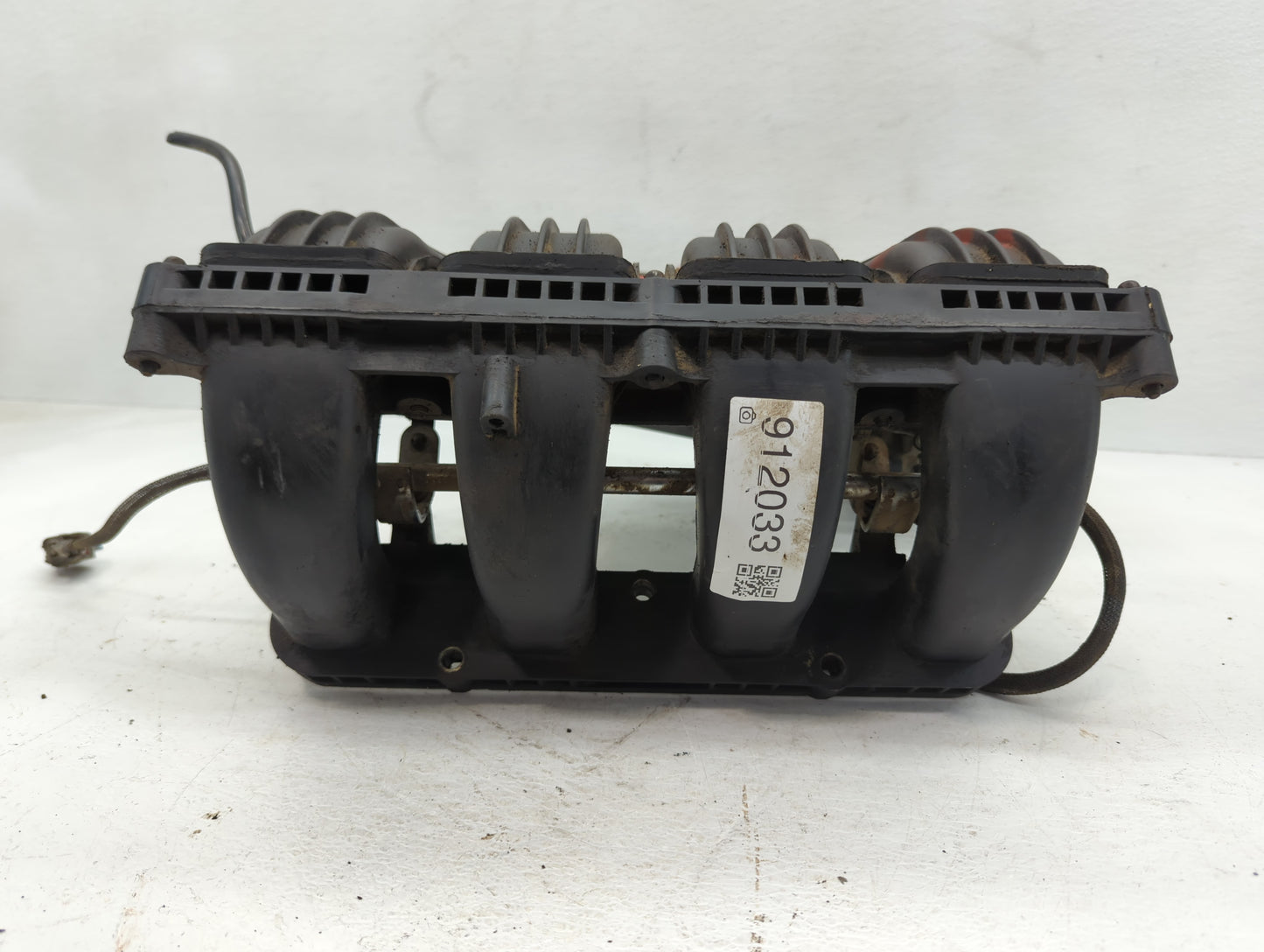 2003-2004 Chrysler Pt Cruiser Air Intake Manifold P/N:04884437AA Fits Fits 2003 2004 OEM Used Auto Parts - Oemusedautoparts1