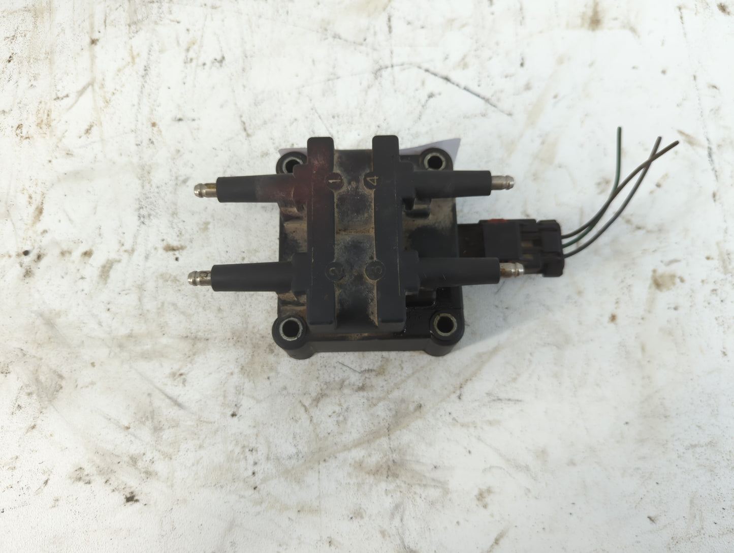 2003 Chrysler Pt Cruiser Engine Ignition Distributor Oem - Oemusedautoparts1.com