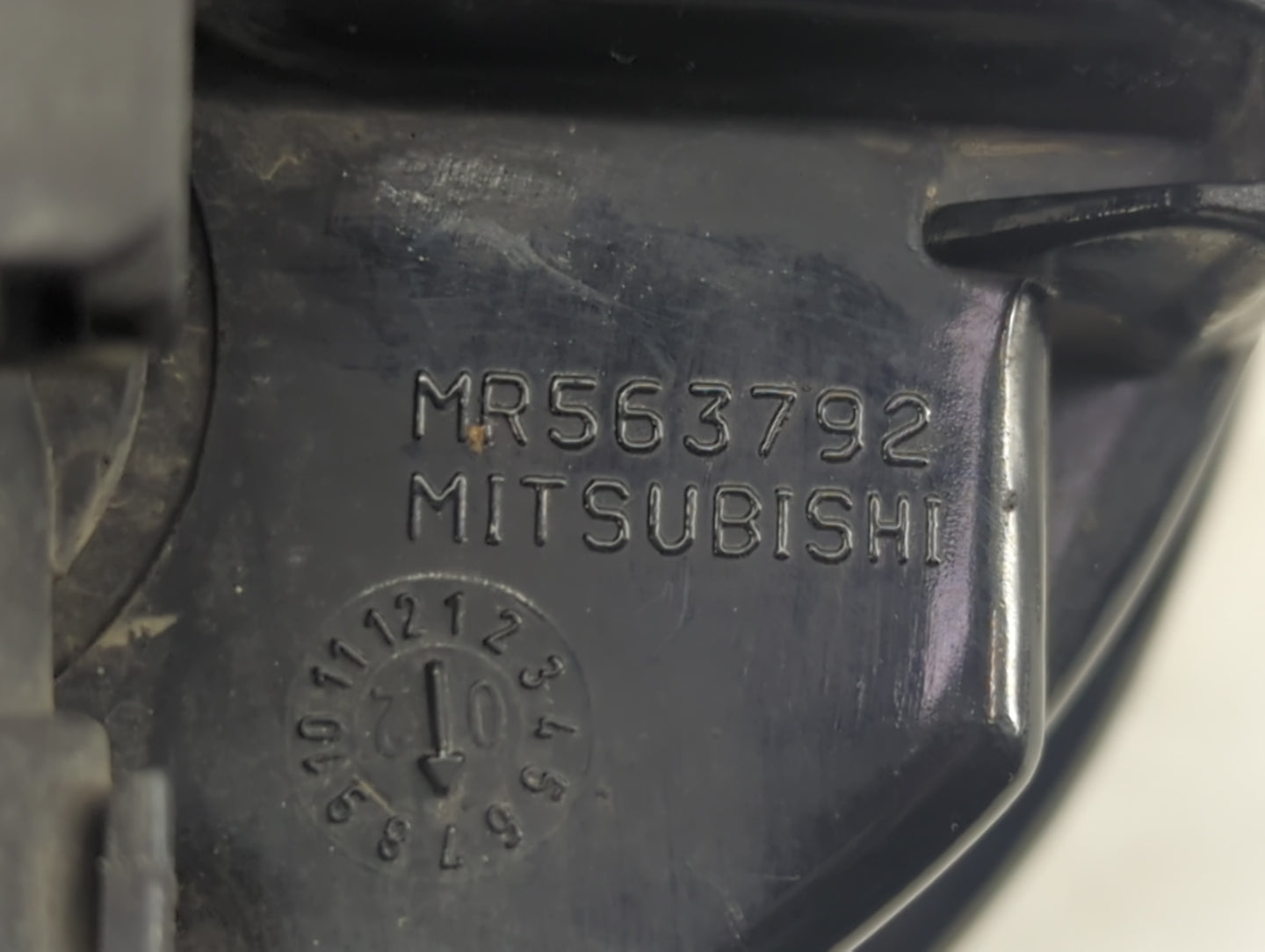 2003-2005 Chrysler Sebring Passenger Right Oem Fog Light Lamp - Oemusedautoparts1.com