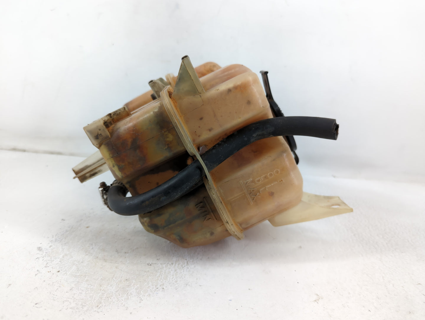 2001 Chrysler Sebring Radiator Coolant Overflow Expansion Tank Bottle - Oemusedautoparts1.com
