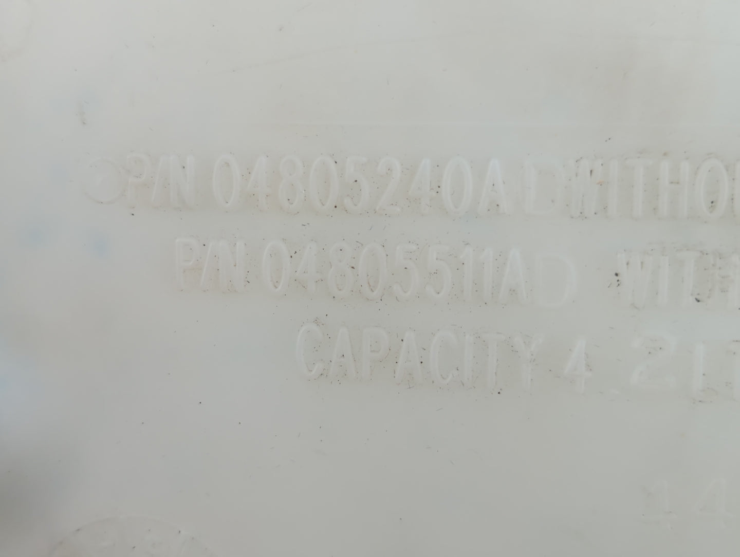 2000-2005 Chrysler Sebring Windshield Washer Fluid Reservoir Bottle Oem - Oemusedautoparts1.com