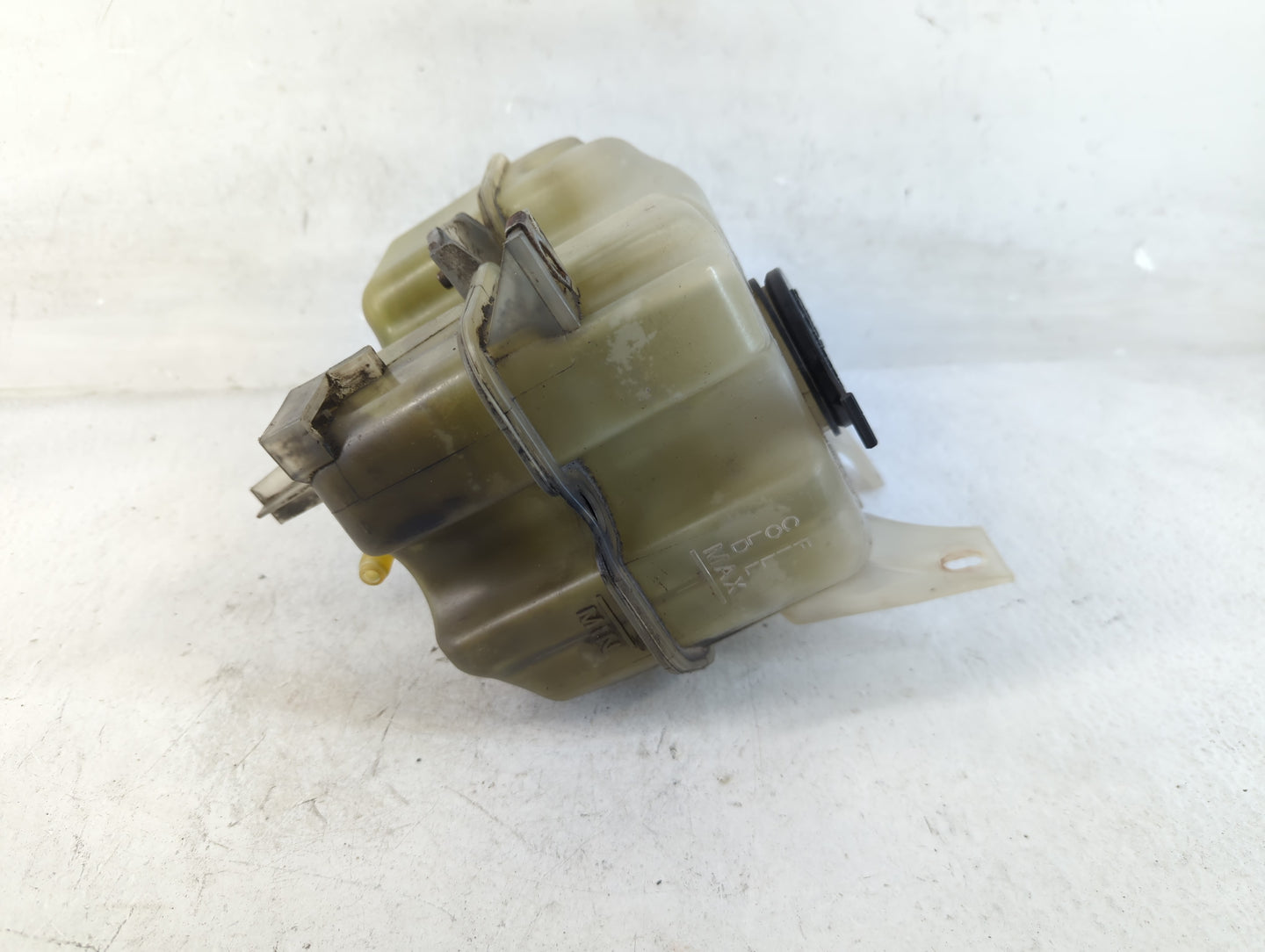 2001 Chrysler Sebring Radiator Coolant Overflow Expansion Tank Bottle 800269 - Oemusedautoparts1.com