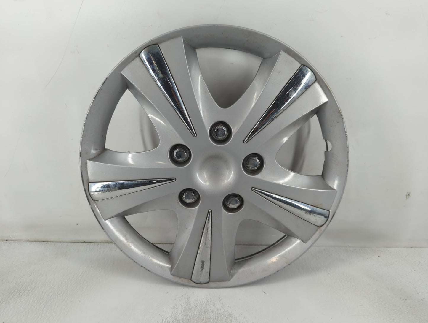 2003 Chrysler Sebring Hubcap Wheel Cover - Oemusedautoparts1.com