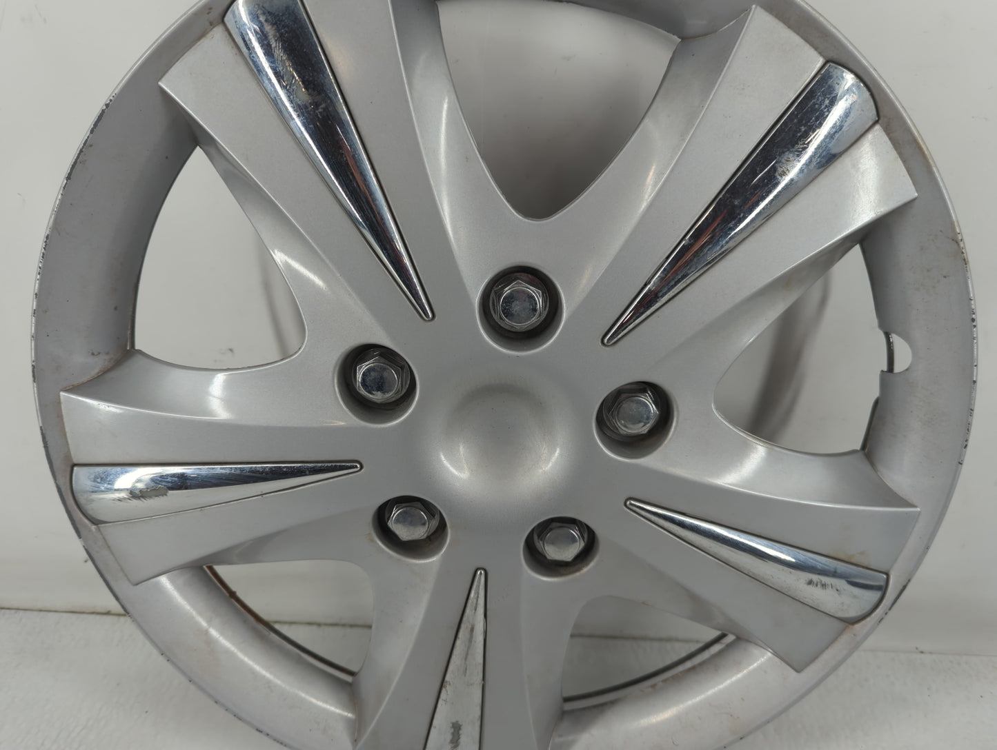 2003 Chrysler Sebring Hubcap Wheel Cover - Oemusedautoparts1.com