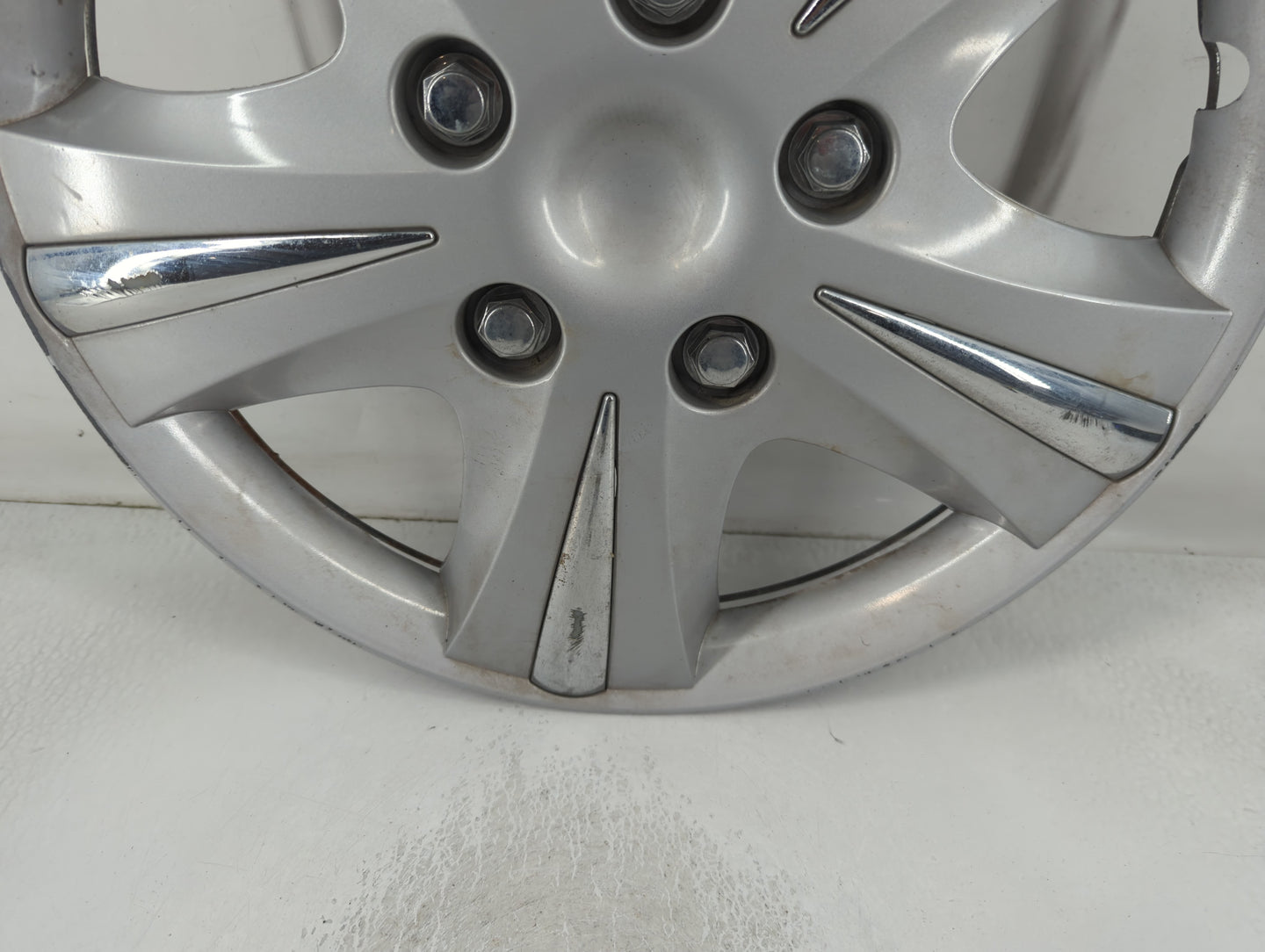 2003 Chrysler Sebring Hubcap Wheel Cover - Oemusedautoparts1.com