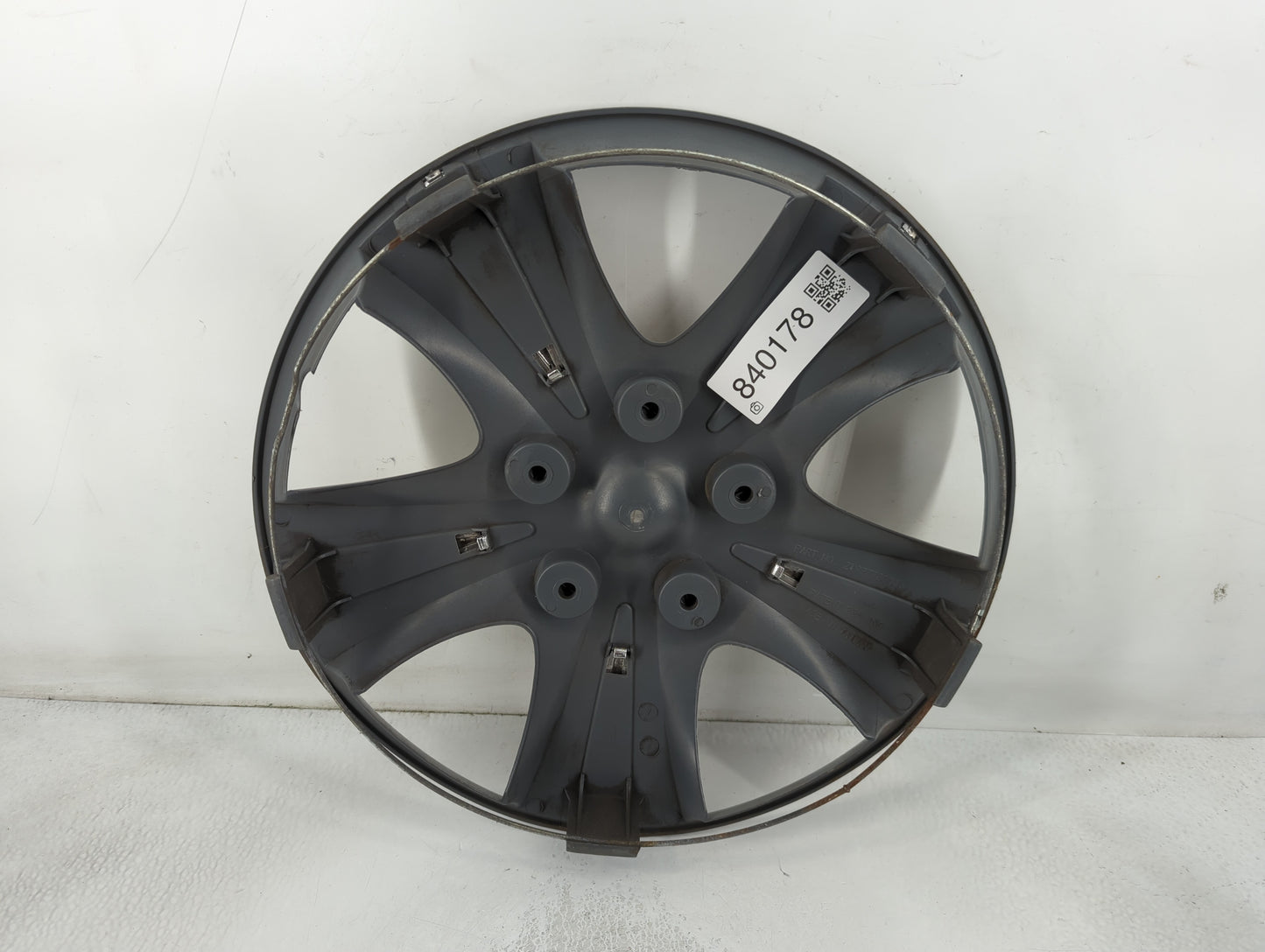 2003 Chrysler Sebring Hubcap Wheel Cover - Oemusedautoparts1.com