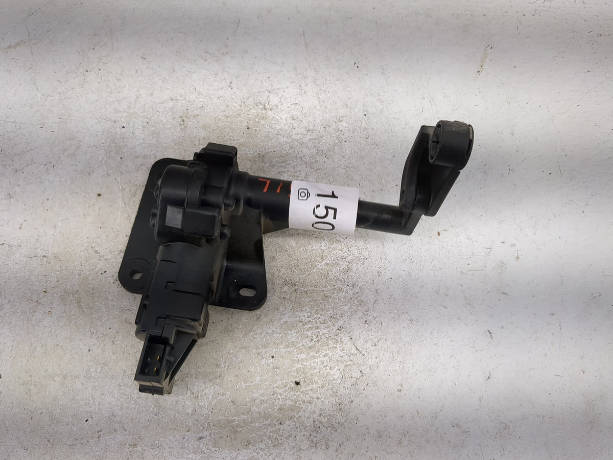 2003 Chrysler Town And Country Passenger Rear Right Power Window Motor - Oemusedautoparts1.com