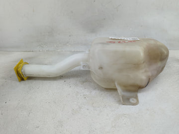 2001 Town & Country Windshield Washer Fluid Reservoir Bottle Oem - Oemusedautoparts1.com