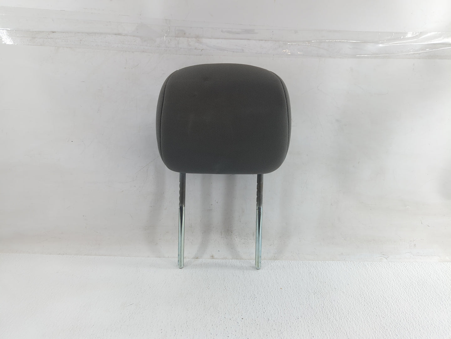 2001-2003 Chrysler Town & Country Headrest Head Rest Front Driver Passenger Seat Fits Fits 2001 2002 2003 OEM Used Auto Part